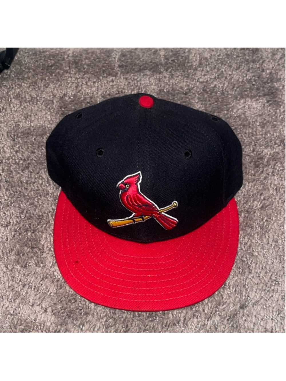 St. Louis Cardinals Black and Red Cap